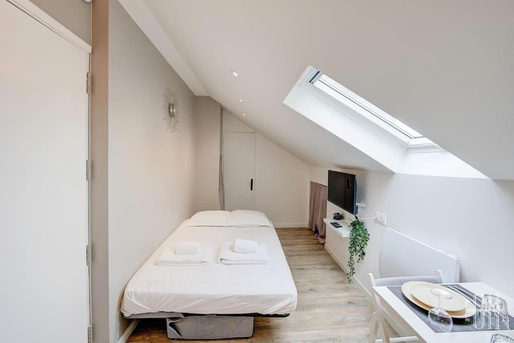 Appartement Sakura - Face Gare à Tours Extérieur photo
